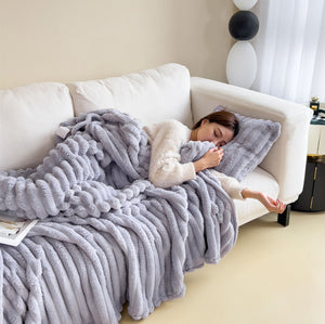 Soft Wind Bubble Velvet Blanket Warm